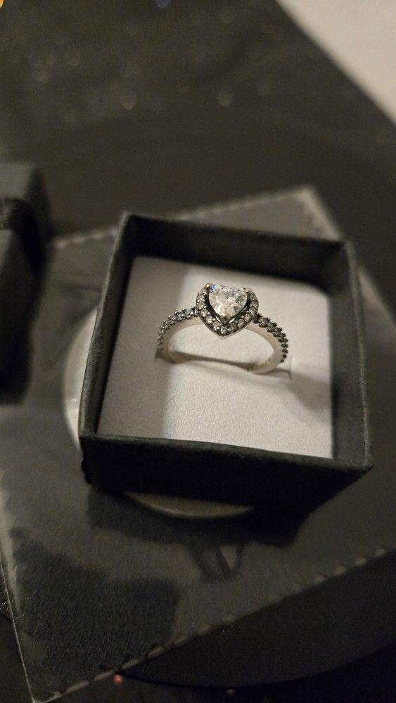 Size 5 PANDORA Sterling Silver Heart Ring
