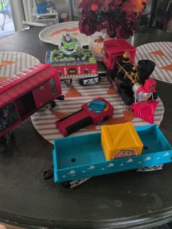 Lionel Disney Pixar Toy Story Ready to Play Battery Powered Train Set with Remote
.