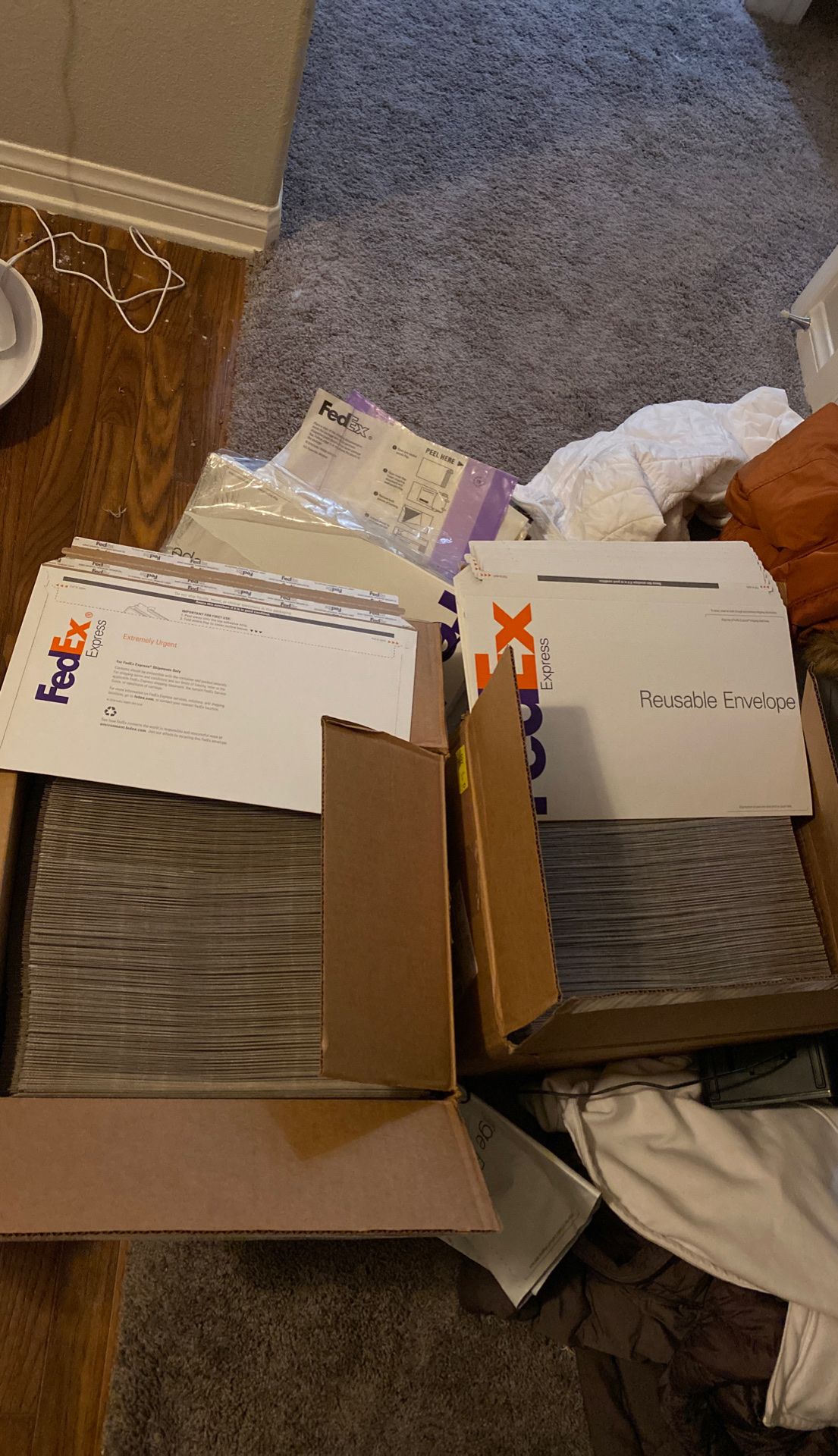 FedEx shipping envelopes