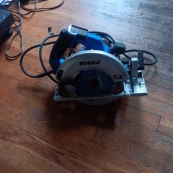 Kobalt 7 Inch Corded Circular Saw