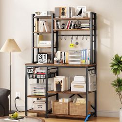 Baker’s Kitchen Rack