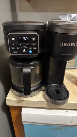 KEURIG coffee maker