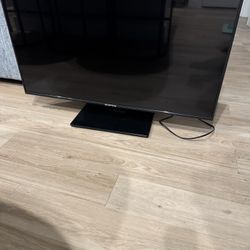 TV with Roku Device 