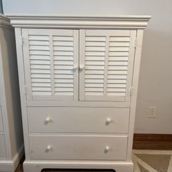 White Dressers