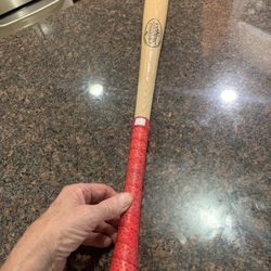 Nice 32 Inch 3x Series Louisville Slugger Wood Bat Don’t Have Weight 