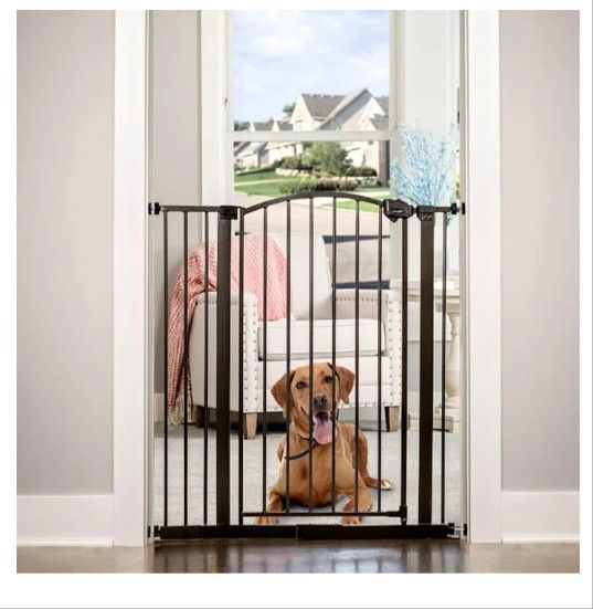 Brand New Baby Or Pet Gate!!