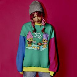 NWT Cakeworthy X Good Luck Trolls