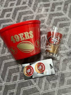 NEW ✨ 49ers Bundle - $10