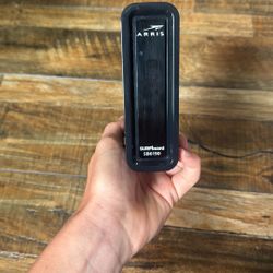 Arris Surfboard SB6190 Cable Modem