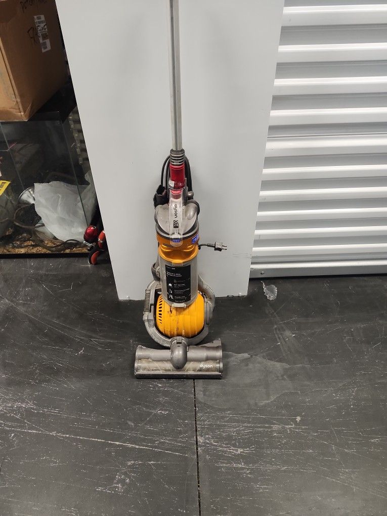 Dyson Vacuum