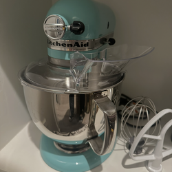 KitchenAid Artisan Series 5Quart Mixer