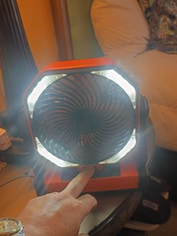 ($25obo) Rechargable Portable Fan/Light