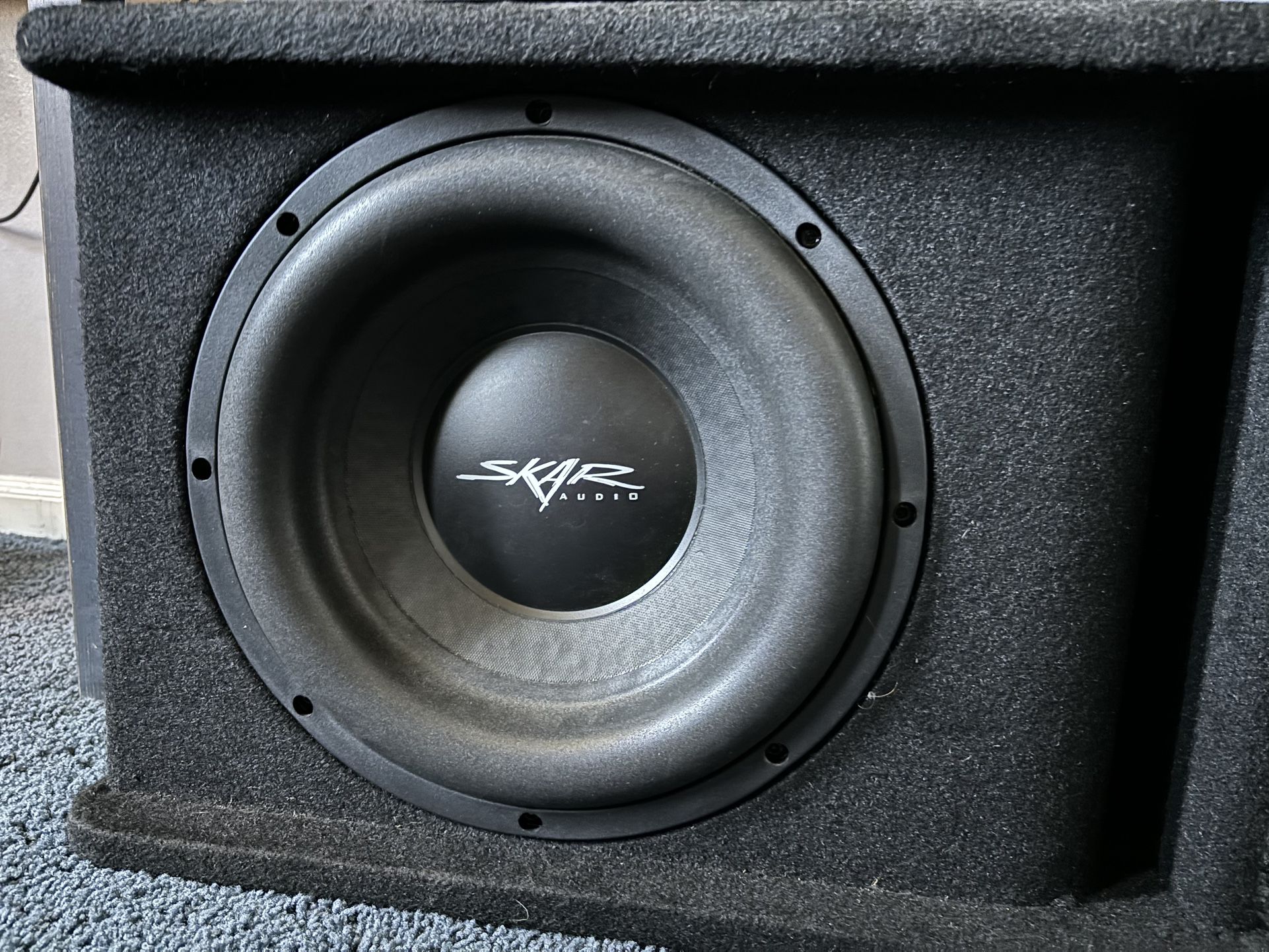 Skar Sdr Series Amp And Subs 