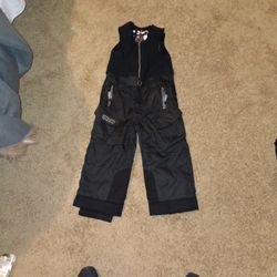 Ropa Para  Nieve Size 4