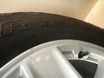 18" OEM Jeep Gladiator / Wrangler Wheels & Tires - Set of 4 (Only 10k Miles!)