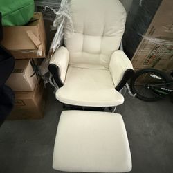 Rocking Chair 