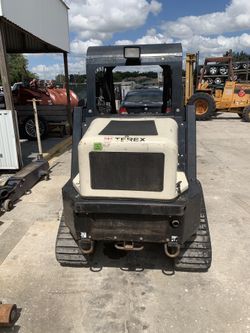 2015 Tarex skid steer R070T posi track