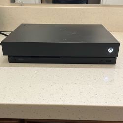 Xbox One X 