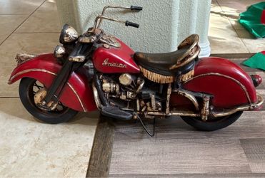 Indian sculpture motorcycle (DECORATIVE) - 24 in long