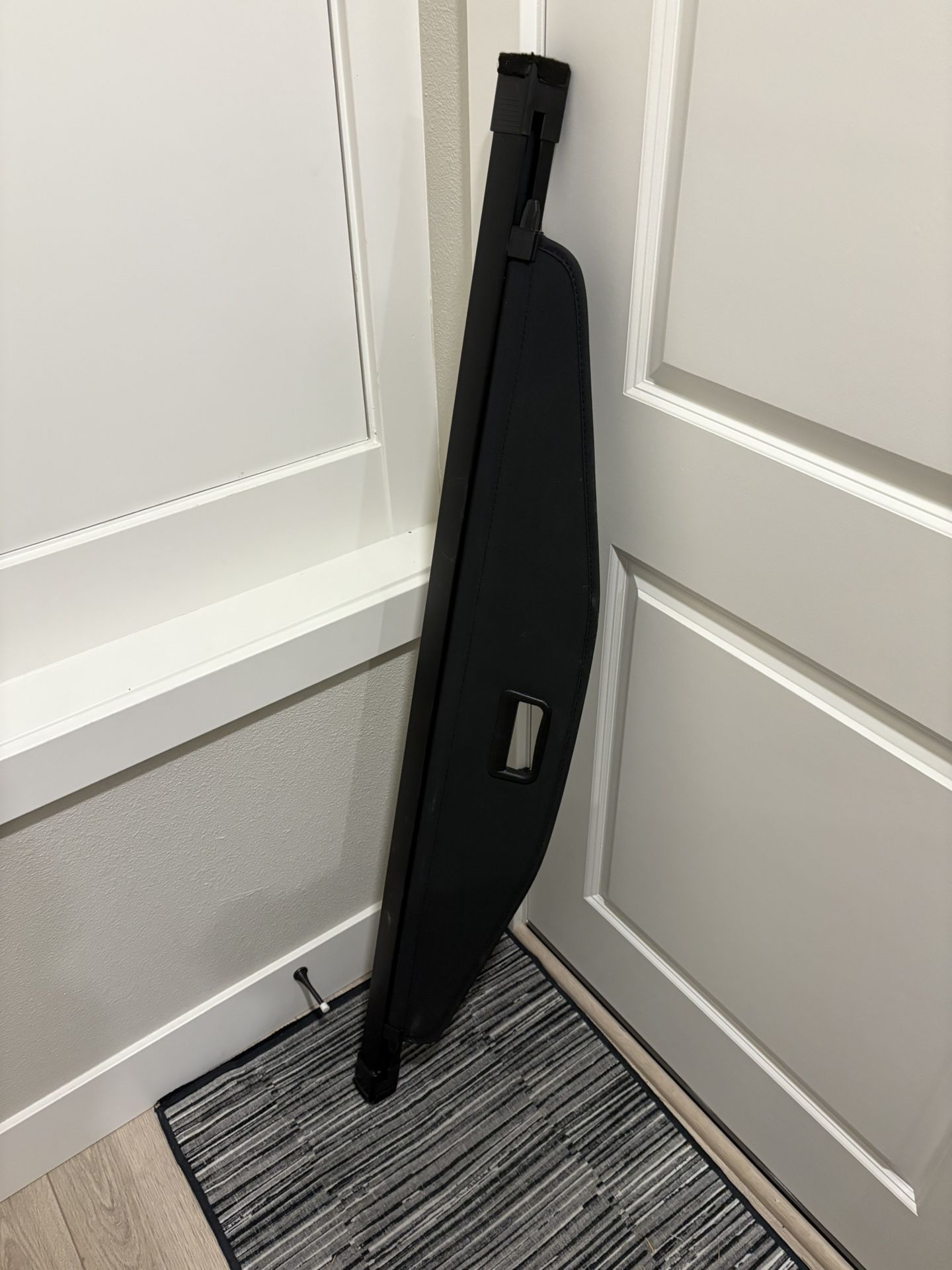 Trunk Privacy Screen 