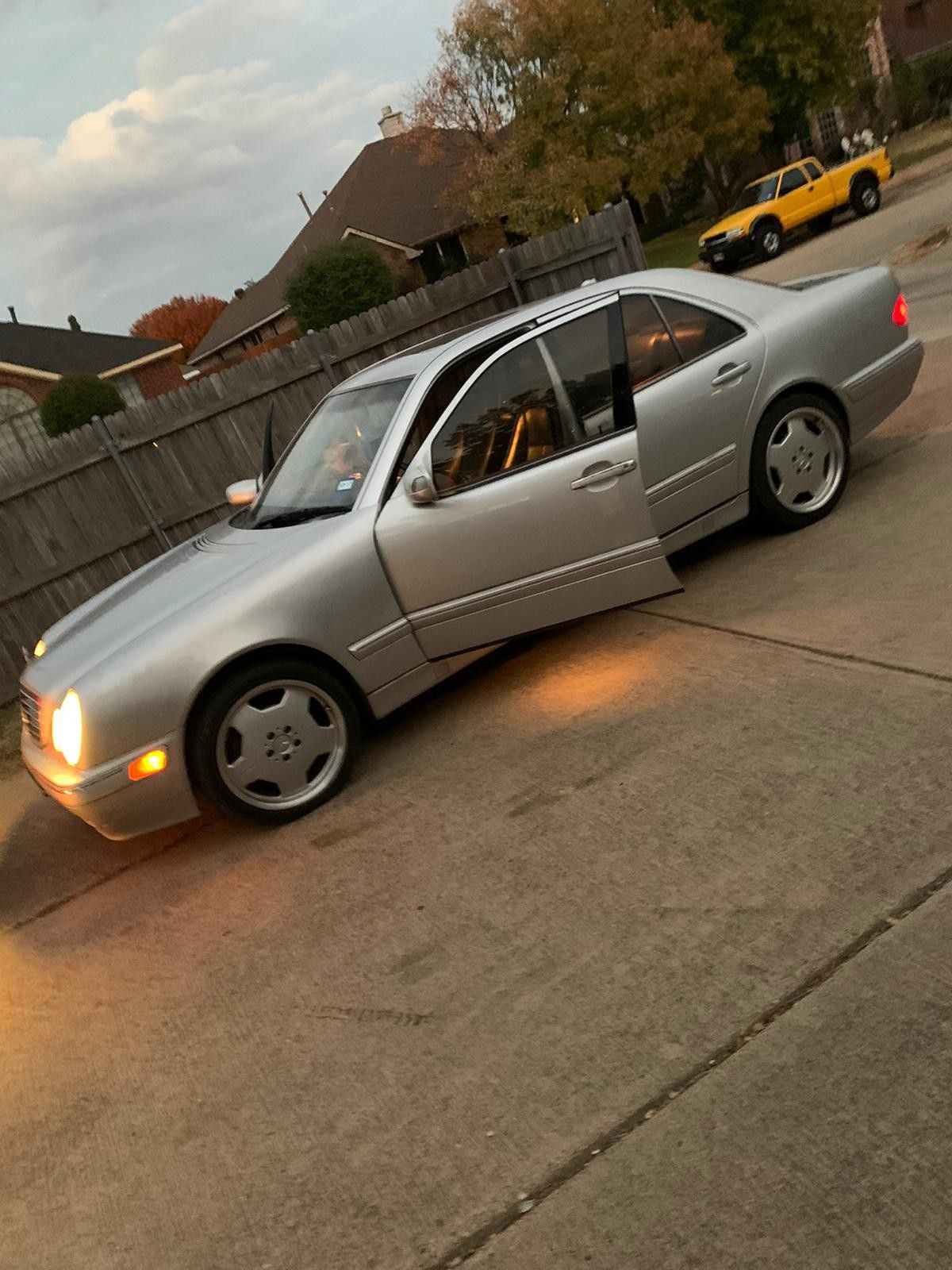 2001 Mercedes-Benz E-Class