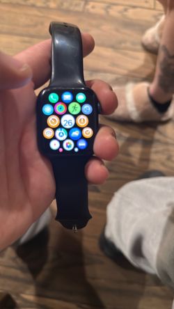Paired Apple Watch Series 7