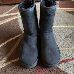 Ugg Black Boots Size 6 