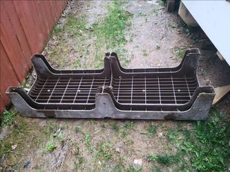Walking Freezer Aluminum, Iron & Plastic Pallets