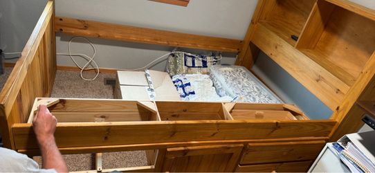 Full size captain bed