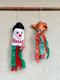 Vintage 1992 “Sonic Shaking Snowman Windsock” and 1992 “Sonic Shaking Reindeer Windsock”