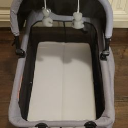 Bassinet 