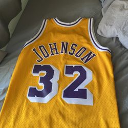 Magic Johnson Jersey