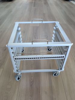 Ubiquiti UniFi Toolless Mini Rack
U-Rack-6U-TL
