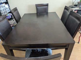 Table Set With 6 Chairs