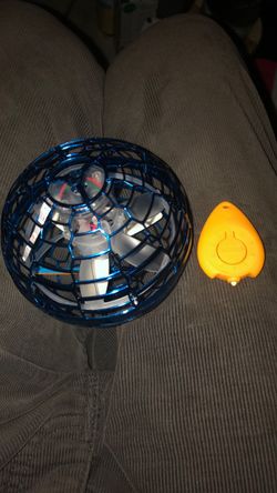 Flying Spinner Ball Toy with Controller