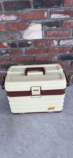 Vintage Plano 758 tackle box