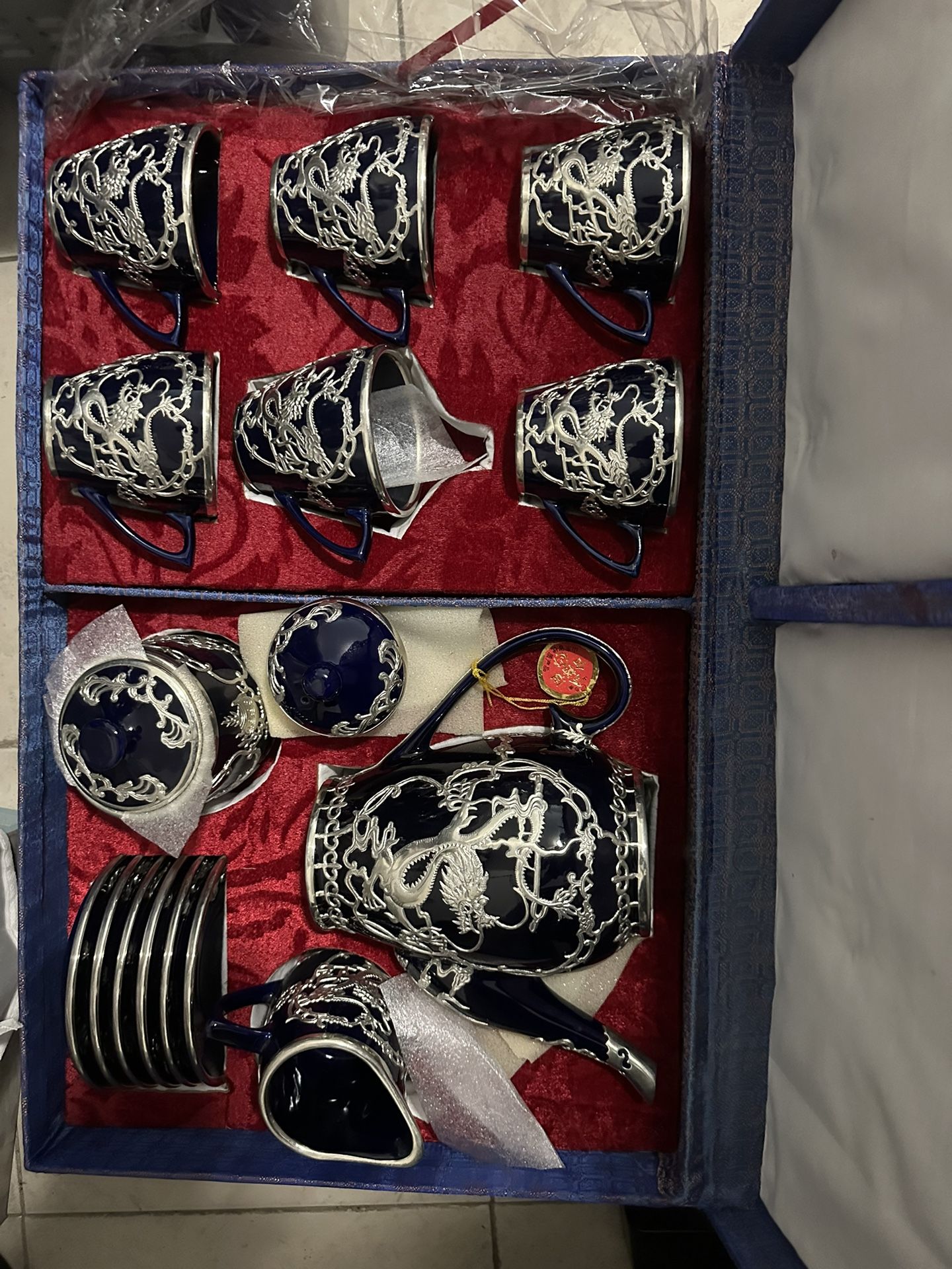 Cobalt Blue Dragon Motif with Gilded Details 15 Pc. Tea Set