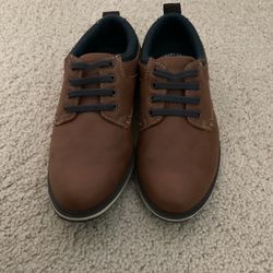 Kids Size 1 Dress Shoes