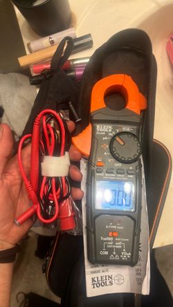 Klein Tools CL445 HVAC digital clamp meter with its test leads.