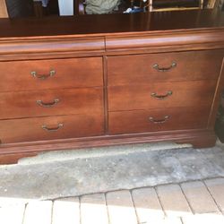 Wood Dresser with Mirror 