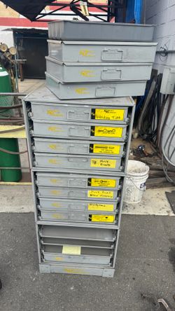 Storage cabinet