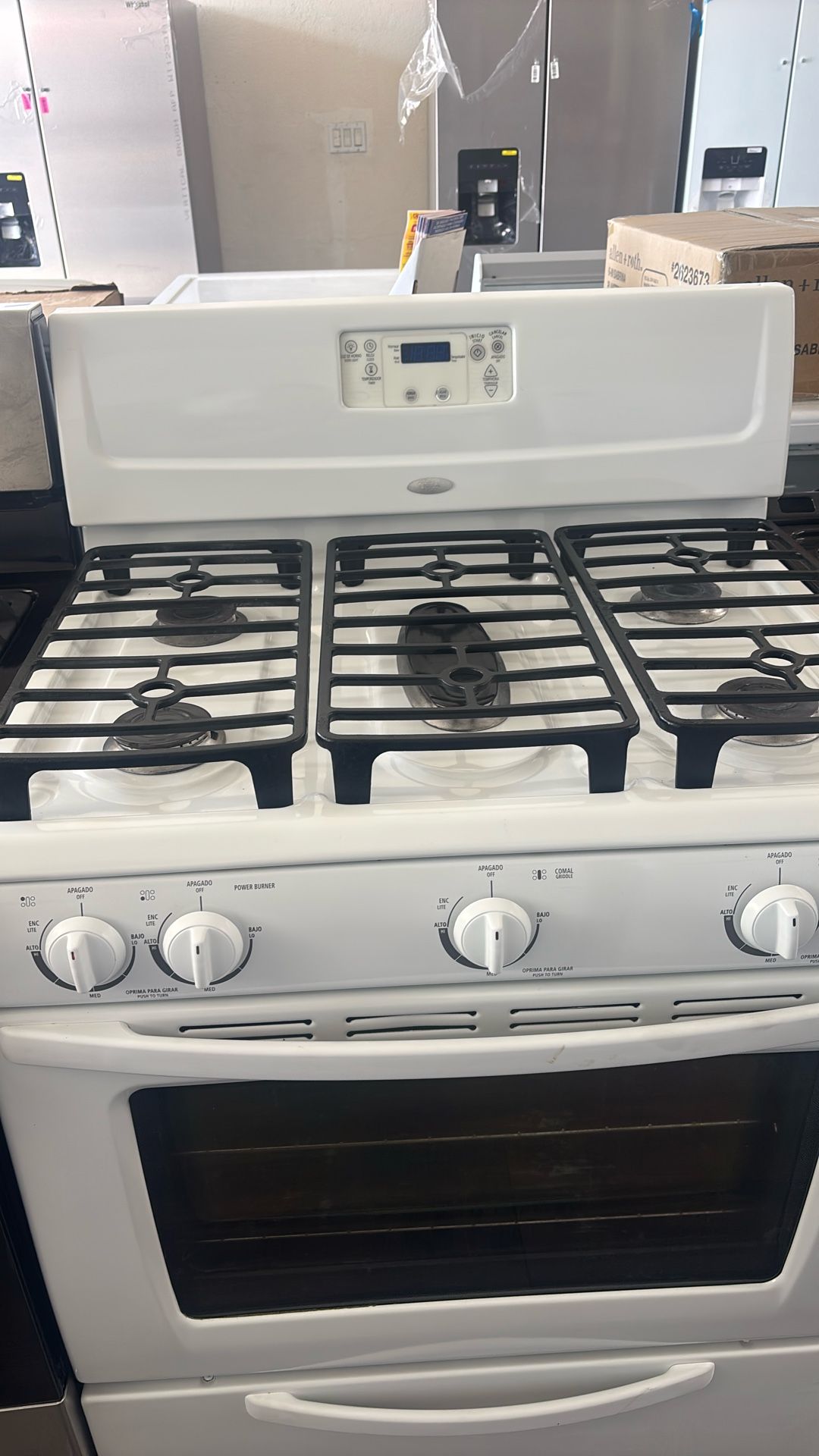Whirlpool. Gas Stove And Oven
