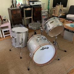 Ludwig Club Date SE Drum Set, Atlas Hardware, and Ludwig Acrolite Snare