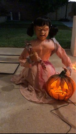 Halloween animatronic