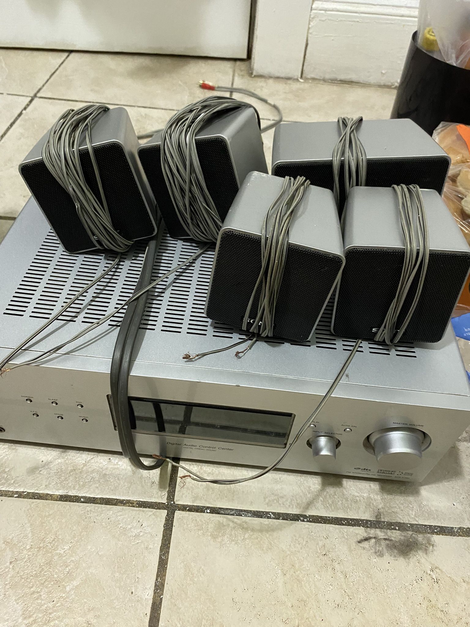 Sony - 800W 5.1-Channel Home Theater System