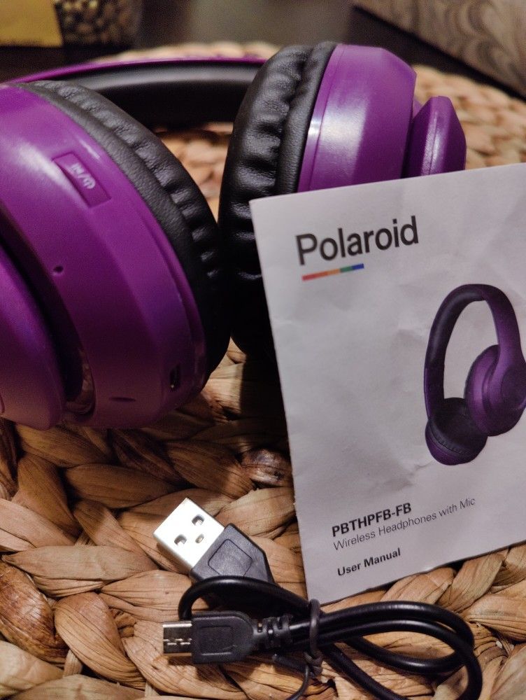 Polaroid PBTHPFB-FB Wireless Over Ear Headphones With Mic