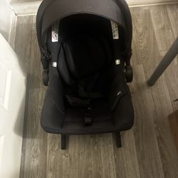 Nuna PIPA Urbn Infant Car Seat with Base