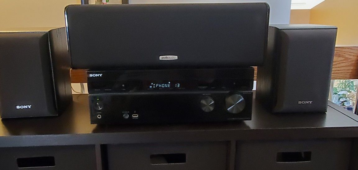 SPEAKERS ONLY - 2 SMALL SONY & 1 POLK.
THE RECEIVER WAS SOLD AND NO LONGER AVAILABLE