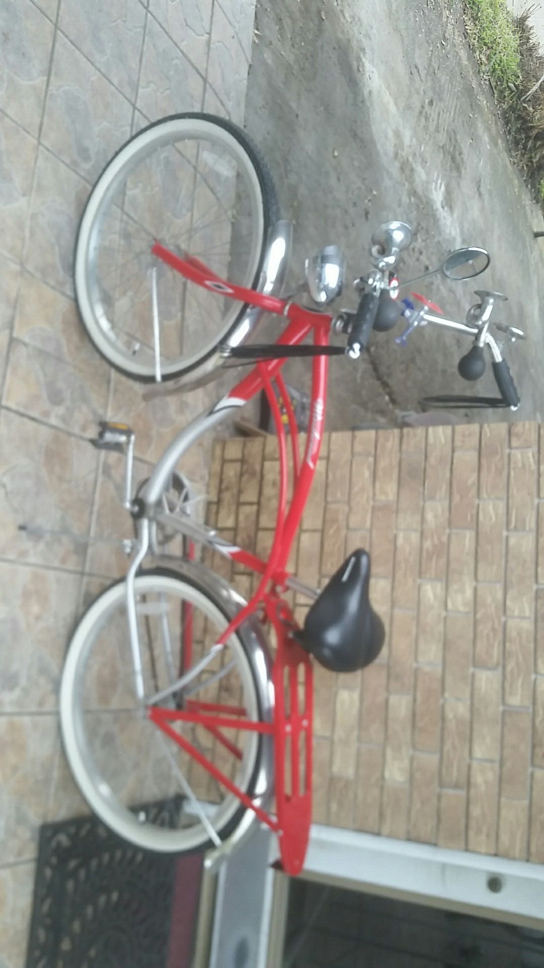 New!!. Schwinn, bike