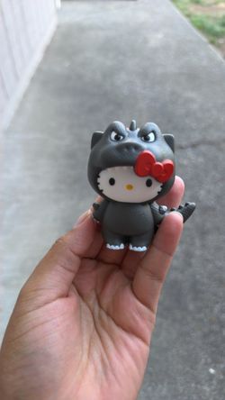 Trade- Hello Kitty x Godzilla